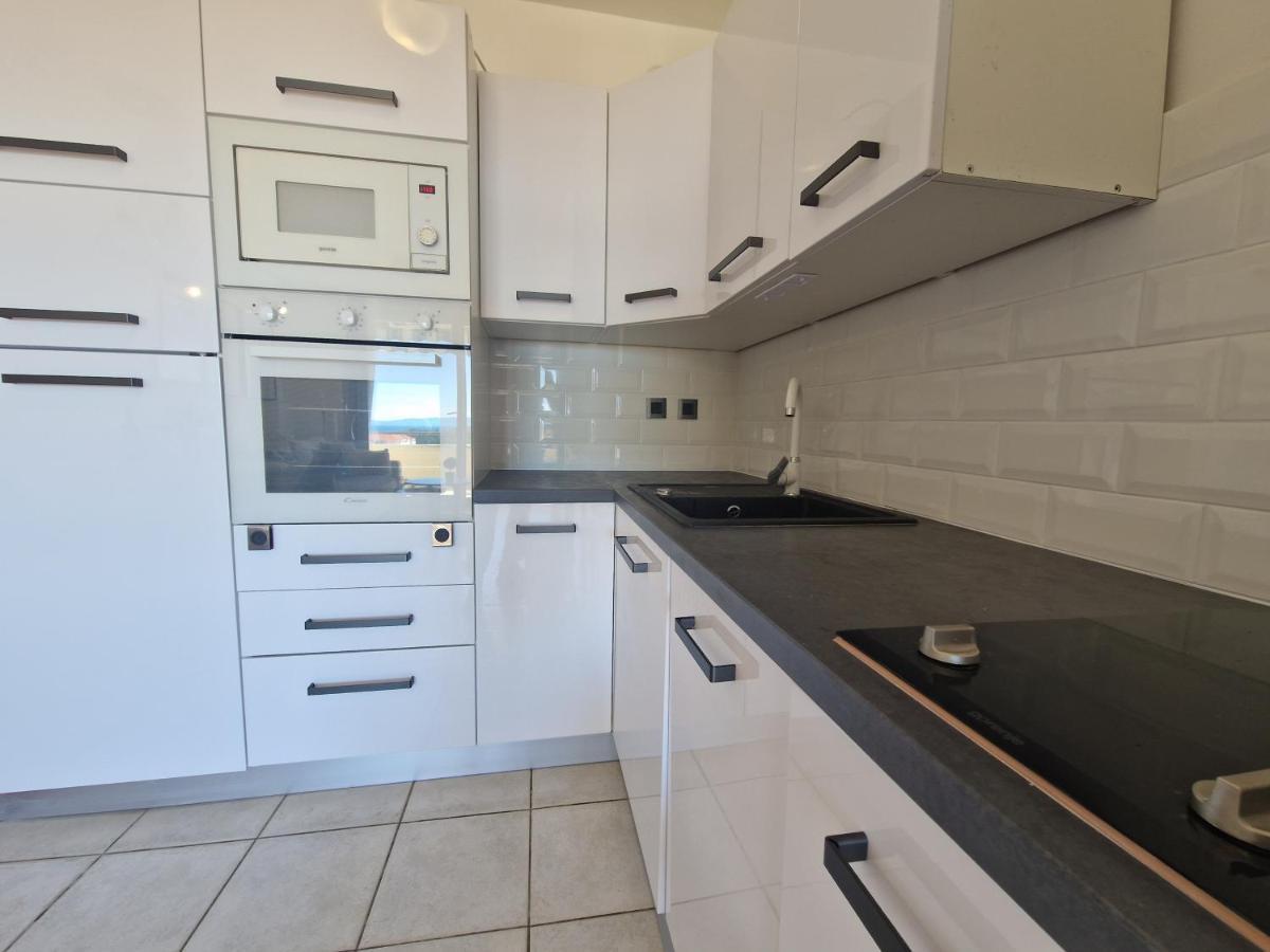 City Apartment Sanja Makarska Eksteriør billede